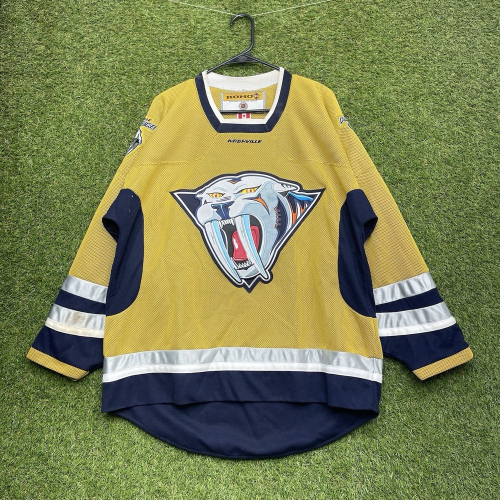 Koho Nashville Predators Hiking Jersey Mens Large Mustard Cat Vintage Alternate